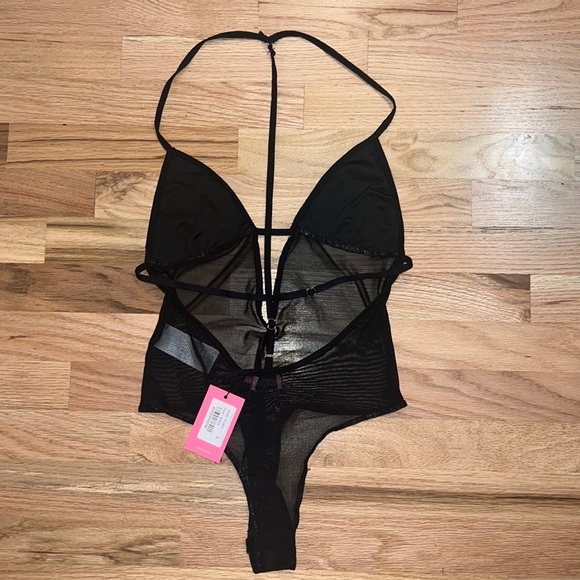 Edikted Mesh Bodysuit - Picture 4 of 7